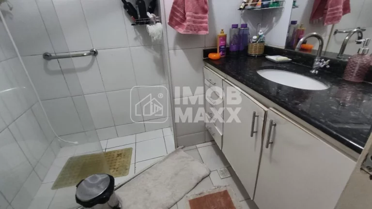 Imagem Apartamento a vendas SQN 306 2 quartos elevador 2 banheiros