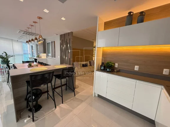 Imagem Apartamento 4 quartos, duas suítes montado de porteira fechada à venda na Praia