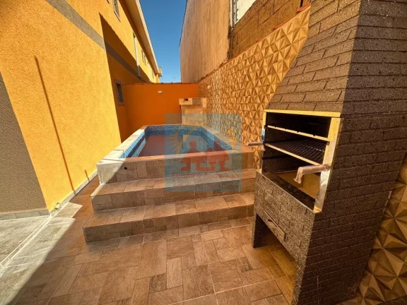 Imagem Sobrado em Condomínio na Praia do Cibratel em Itanhaém - 2 Suítes, Piscina e Churrasqueira Privativa 315mil