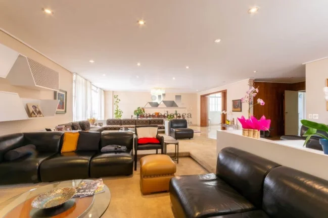 Imagem Apartamento à venda em Higienópolis com 4 suítes e 3 vagas, 300m2