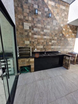 Imagem Casa com 3 dormitórios à venda, 95 m² por R$ 590.000,00 - Villa Verde - Bragança Paulista/SP