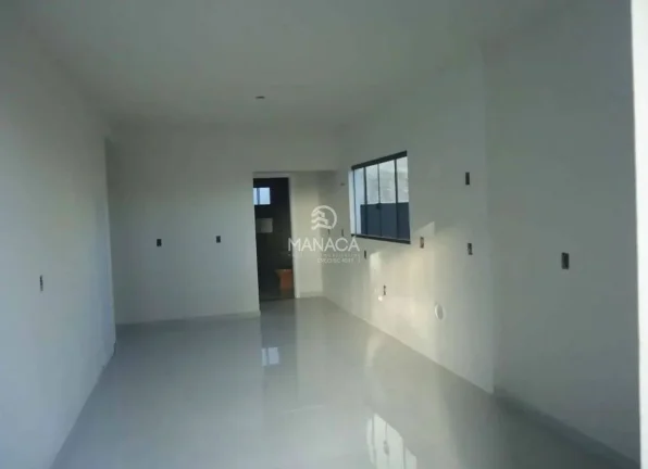 Imagem Sobrado com 3 quartos, 500m do Mar – Suíte Master e Terreno Amplo