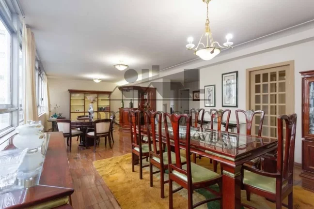 Imagem Apartamento na Rua Maranhão com 4 quartos sendo 1 suite e 3 vagas, 254m²