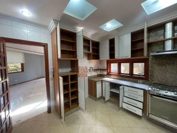 Imagem Sobrado com 4 dormitórios à venda, 250 m² por R$ 1.600.000 - Condomínio Parque Imperial - Mairiporã/SP
