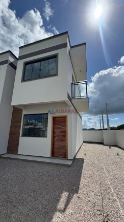 Sobrado à venda no bairro Areias - Tijucas/SC