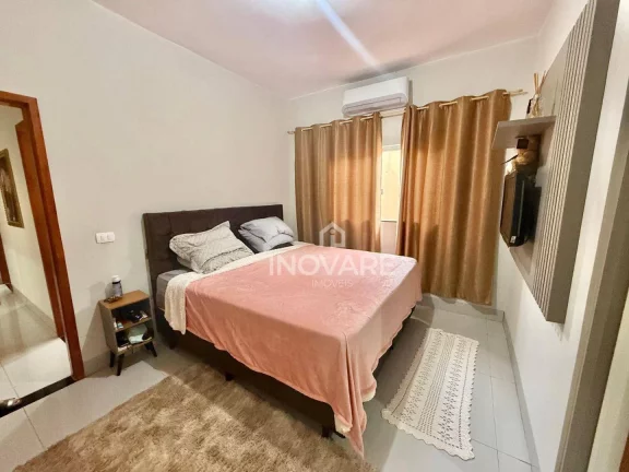 Imagem Casa com 3 dormitórios à venda, 300 m² por R$ 550.000,00 - Jardim Liberdade - Itumbiara/GO