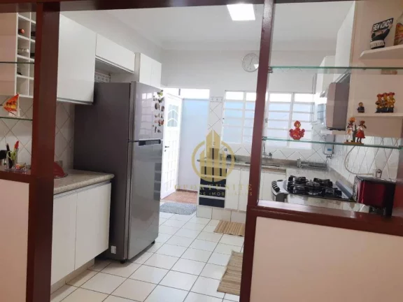 Imagem Casa em condomínio com 3 dormitórios à Condomínio Villa Real - Ribeirão Preto/SP