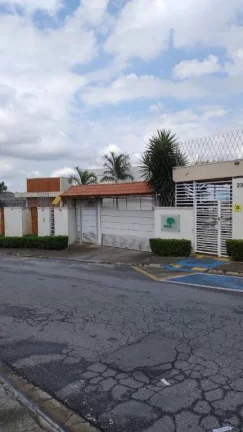 Imagem Sobrado com 2 dormitórios à venda, 80 m² por R$ 360.000,00 - Vila Romanópolis - Ferraz de Vasconcelos/SP