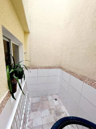 Imagem Sobrado com 2 dormitórios para alugar, 60 m² por R$ 3.135/mês - Utinga - Santo André/SP