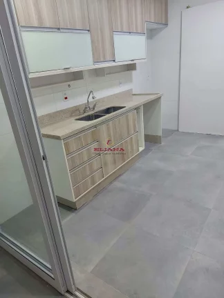 Imagem Sobrado em condomínio à venda em São Paulo, Jaraguá, com 2 quartos, 66m²