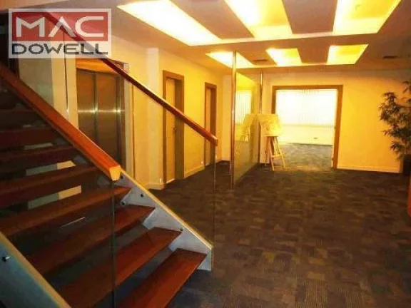 Imagem Conjunto Triplex de escritórios com 574 m² para locação - Centro/RJ