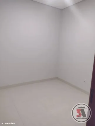 Imagem Casa dormitórios no Condominio Canaã
