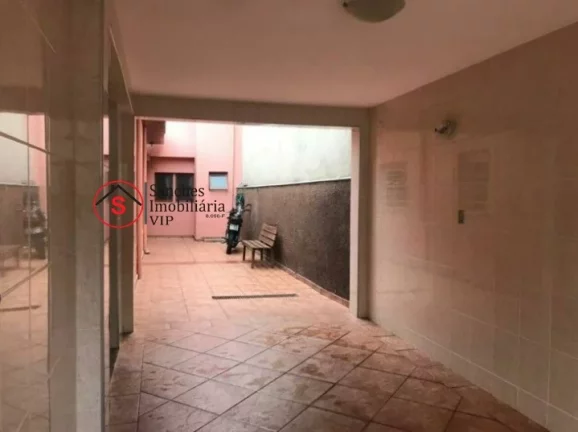 Imagem Oportunidade. Casa com 3 dormitórios para Venda - 220 m no Bairro Vila Canero / zona Leste, Fácil acesso a avenida Salim Farah Mafuf