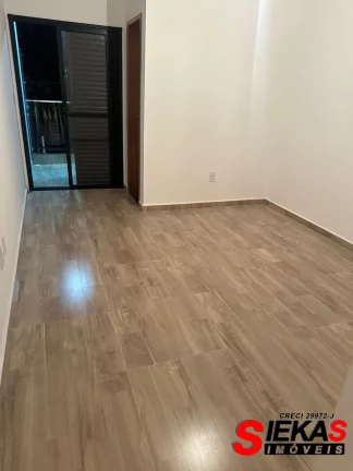 Imagem Imperdível! Casa à venda na Penha de França, São Paulo-SP: 3 quartos, 1 sala, 1 banheiro, 2 vagas de garagem, 130,00 m².
