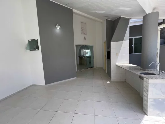 Imagem Casa com Piscina em Balneário Camboriú