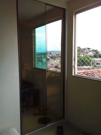 Imagem Casa duplex à venda, 3 quartos, 1 suíte, 2 vagas, Localização Privilegiada - Santa Luzia/MG