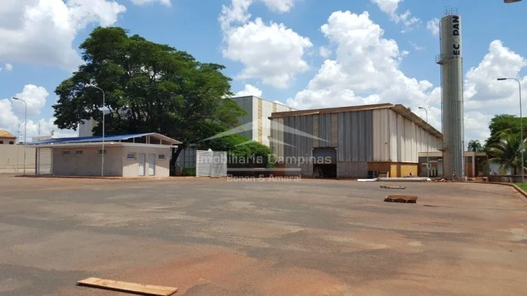 Imagem Prédio industrial/comercial diferenciado, próximo da Rodovia Professor Zeferino Vaz (SP 332), pró...
