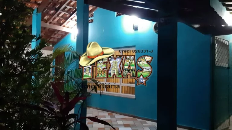 Imagem LINDA CASA COM PISCINA NO GAIVOTA PARA VENDA