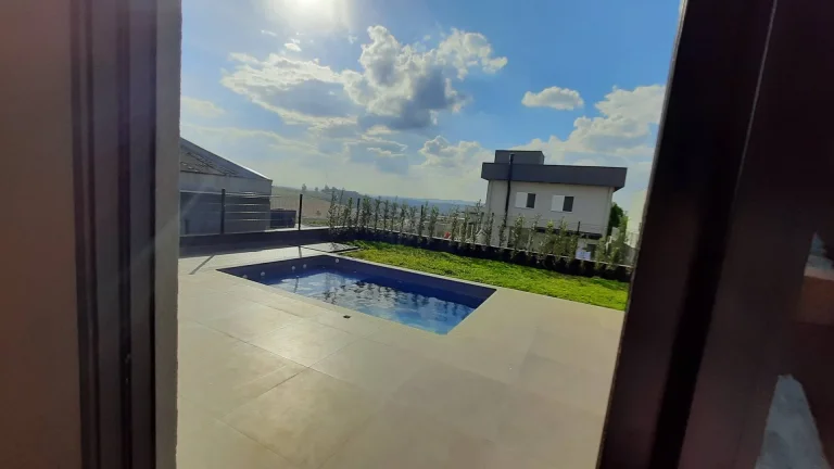 Imagem Casa térrea alto padrão no condomínio Campos do Conde