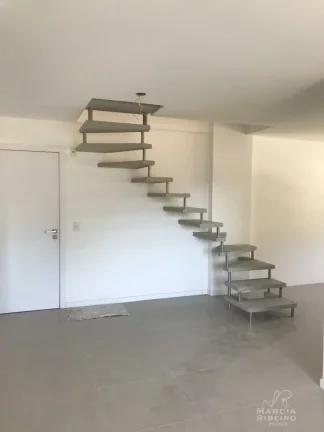 Imagem DUPLEX novo na Trindade com 3 quartos