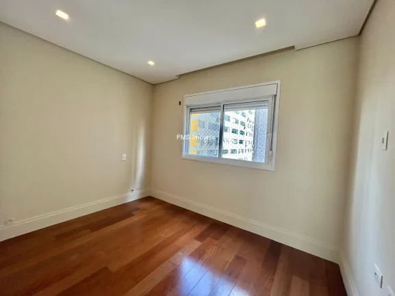 Imagem Apartamento de luxo com 3 quartos e 3 suítes 173m², 2 salas, 4 banheiros, 3 vagas de garagem