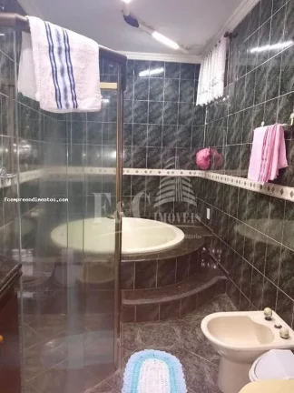 Imagem Casa / Sobrado para Venda em Limeira, Parque Residencial Aeroporto, 3 dormitórios, 1 suíte, 2 banheiros