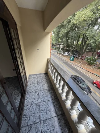 Imagem Sobrado com 2 suítes com garagem - Próximo Praça Sampaio Vidal