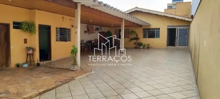 Imagem CASA TERREA COM PISCINA - MARIA DE FATIMA - VÁRZEA PAULISTA - SP