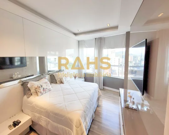 Imagem Cobertura Duplex a Venda no Centro de Joinville Linda cobertura duplex com 397,42 m² privativos dis...