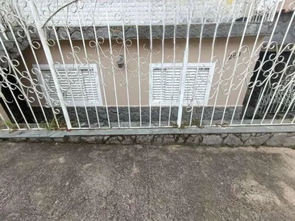 Imagem Casa aconchegante com excelente localização no bairro São Sebastião