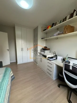 Imagem Apartamento alto padrão!! Todo mobiliado!
4 dormitórios, sendo 2 suítes, closet, sala ampla, saca...