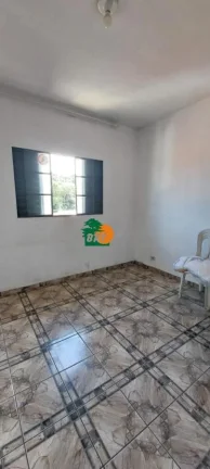 Imagem Casa para Venda em São Roque, Vila Santa Rita, 5 dormitórios, 2 suítes, 1 banheiro, 1 vaga