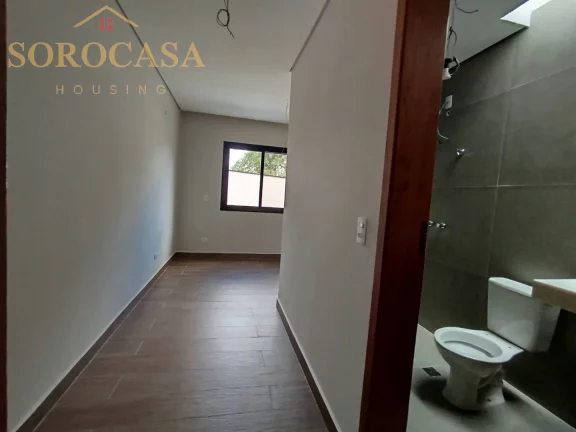 Imagem Casa à Venda - Esquina - 3 suites - Piscina - Cond. Reserva Ipanema