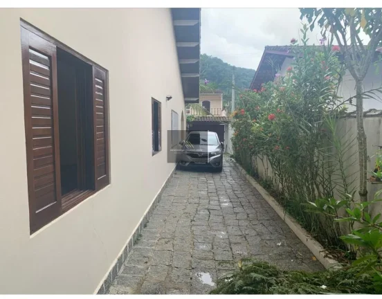 Imagem Casa para Venda em Ubatuba / SP no bairro Perequê Mirim