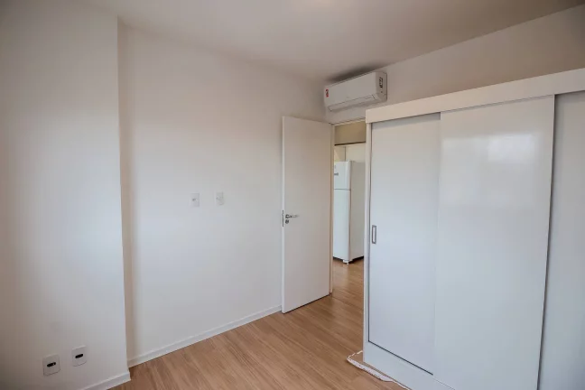 Imagem Apartamento com 1 Dormitório no La Vista Lapa, Venda e Locação.
