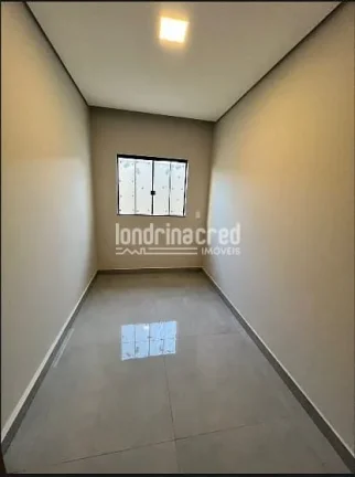 Imagem Ótima casa no Residencial José B. Almeida: 148m² de terreno, 98m² construídos, 3 dormitórios (1 suíte), banheiro social e 2 vagas de garagem