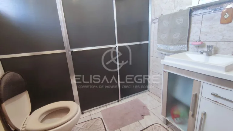 Imagem Casa Mista c/ quiosque e piscina