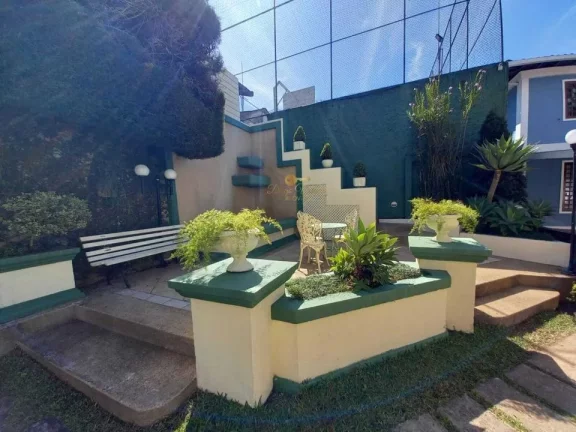 Imagem Casa em Condomínio para Venda em Teresópolis / RJ no bairro Alto