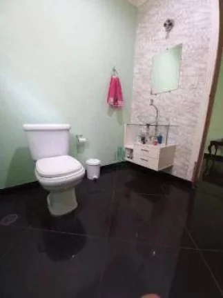 Imagem Sobrado com 3 dormitórios para alugar, 239 m² por R$ 3.689,00/mês - Jardim Santa Rita - Guarulhos/SP