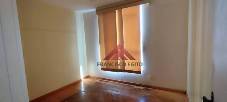 Imagem Apartamento com sala dois quartos ,lavabo,wc social e vaga de gargem na escritura em localização previlegiada em santa Rosa(pé pequeno)próximo a todo