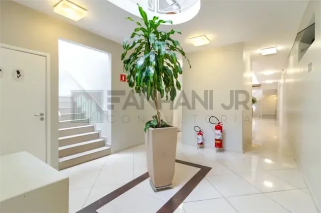 Imagem Excelente oportunidade: Casa Comercial à venda em São Paulo-SP, Jardim Paulista! 12 salas, 6 banheiros, 12 vagas, 700m².