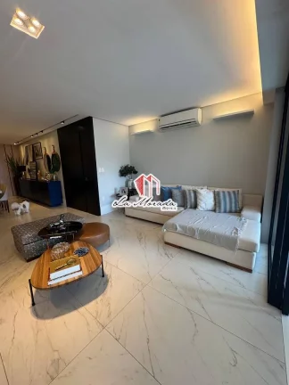 Imagem Diamond, ADRIANÓPOLIS, Reformado e Mobiliado! 202m2, 3 suítes, 3 vagas