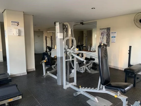 Imagem Apartamento com sacada e vista livre no Condomínio Residencial Arco Íris