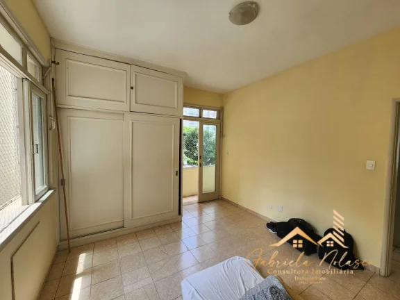 Imagem Apartamento com 3 dormitórios no miolo do Gonzaga