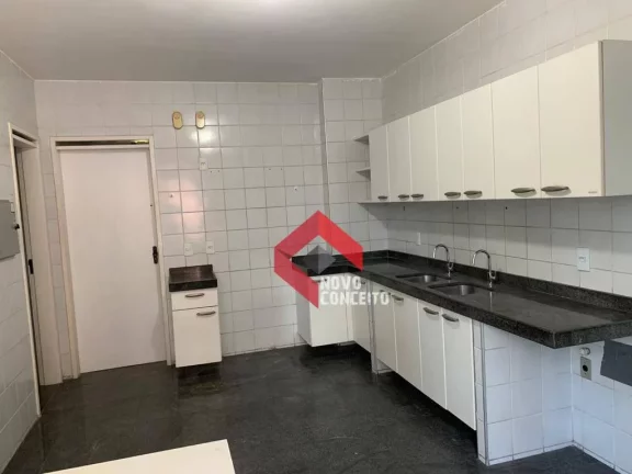 Imagem Apartamento à venda, 195 m² por R$ 650.000,00 - Guararapes - Fortaleza/CE