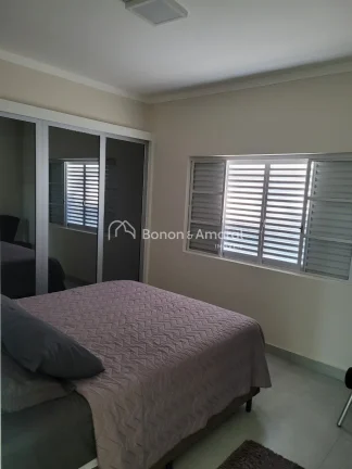 Imagem Ótima oportunidade para quem busca conforto, modernidade e praticidade. O imóvel conta com duas ca...