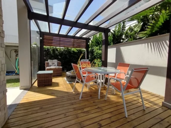 Imagem Casa condomínio Beira mar de alto padrão 05 suites