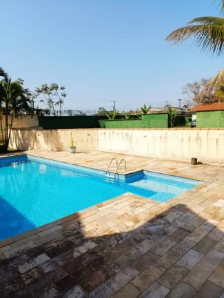 Imagem Casa para Venda em Peruíbe, Estância São Marcos, 3 dormitórios, 2 suítes, 1 banheiro, 6 vagas