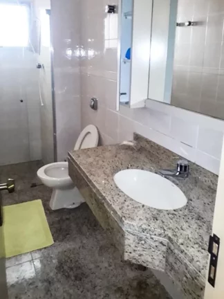 Imagem Apartamento com 04 dormitórios - 200 metros do mar - Pitangueiras.
