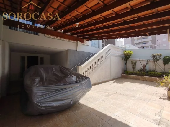Imagem Casa à Venda - 247m² 4 dorm. Mangal